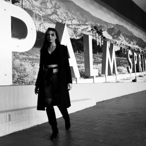 Meet your Posher, Larissa